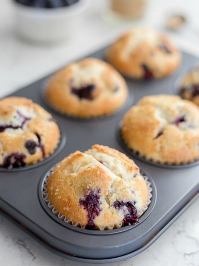 Blueberry Sour Cream Muffins Recipe