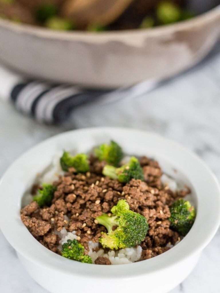 bowl of ground beef and broccoli